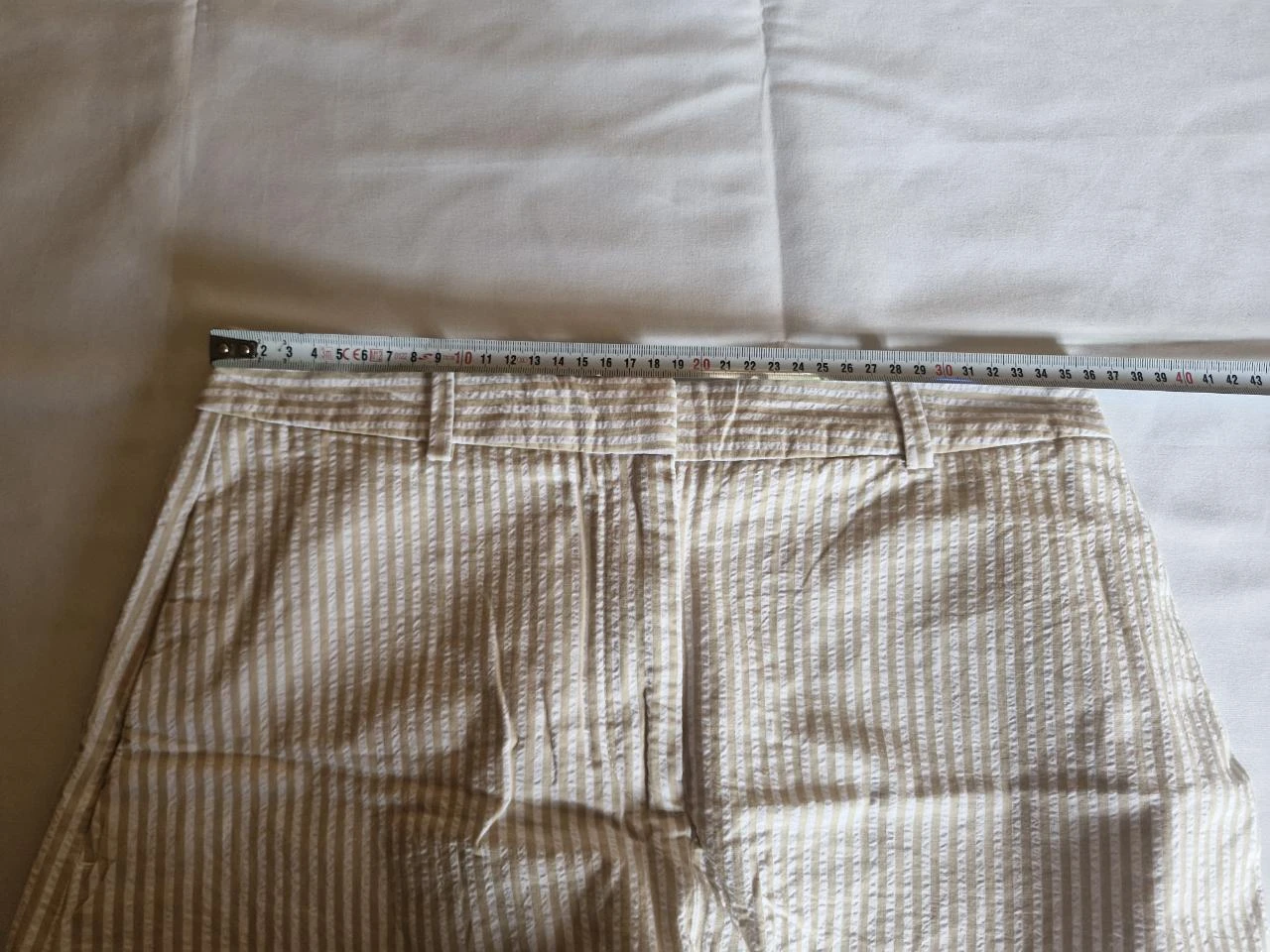 Women's short skirt - White & beige - Size S – photo 6